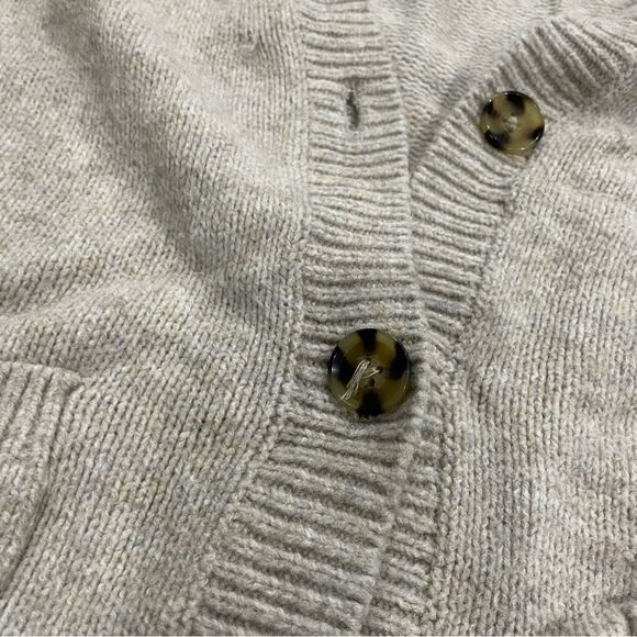 Gap cashsoft oatmeal cardigan m - Picture 4 of 7